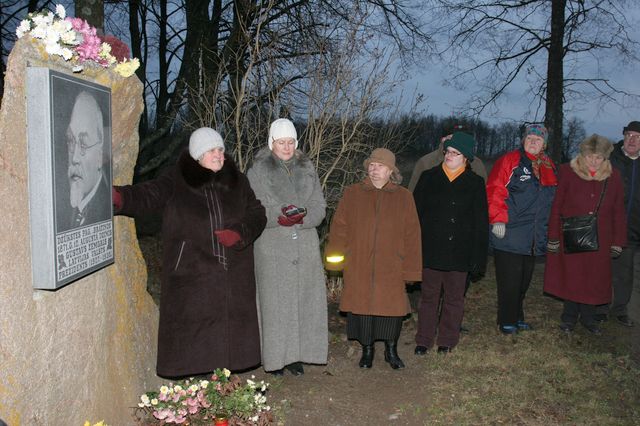 Džūkstē godināja prezidentu Gustavu Zemgalu