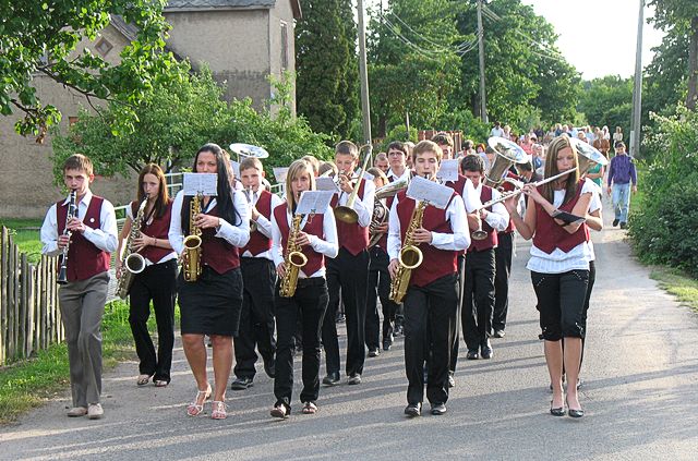 Rožu svētki sākas Rožu ielā /FOTO/