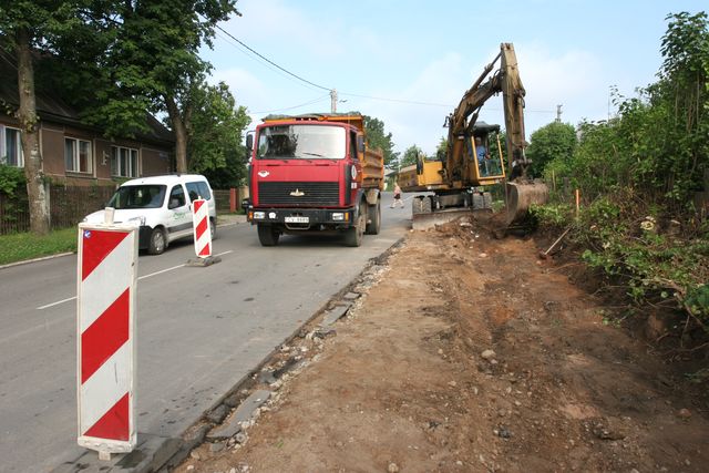 Durbes ielā būs gan tiltiņš, gan dzelzceļa pāreja