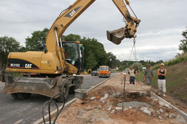 Jelgavas iela pagaidām atvērta tikai autobusiem