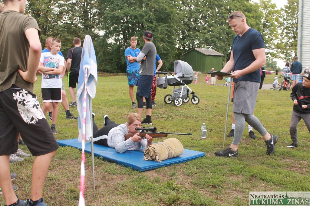 Džūkstes sporta svētki – īpaši kupli apmeklēti