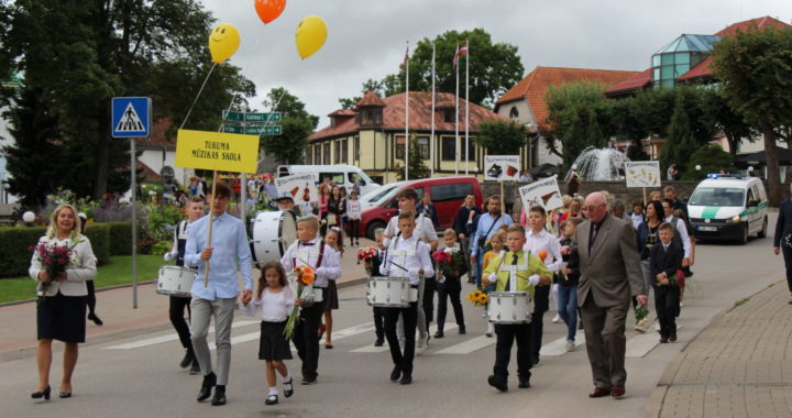 Tukuma Mūzikas skolai – 93