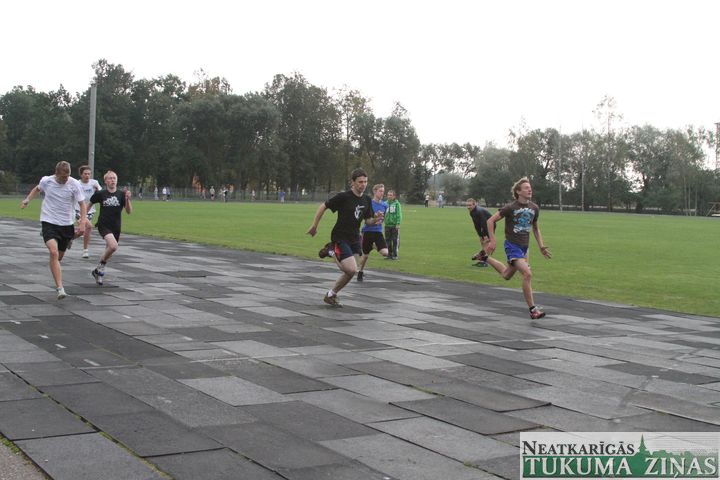 Rekonstruēs Lauktehnikas stadionu